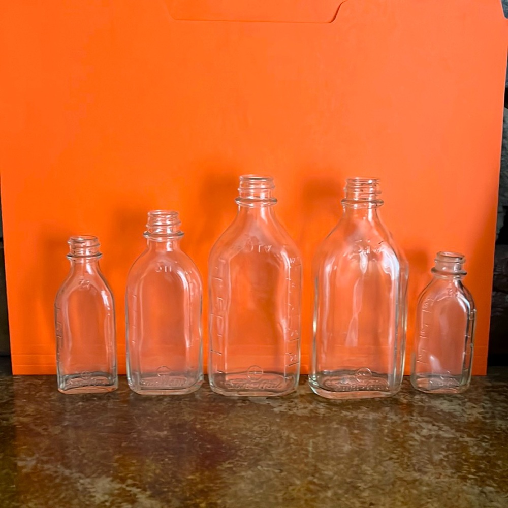 Set of 5 antique vintage apothecary medicine bottles Brockway pennsylvania